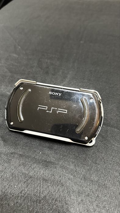 PSP GO preta (Boas condicoes)
