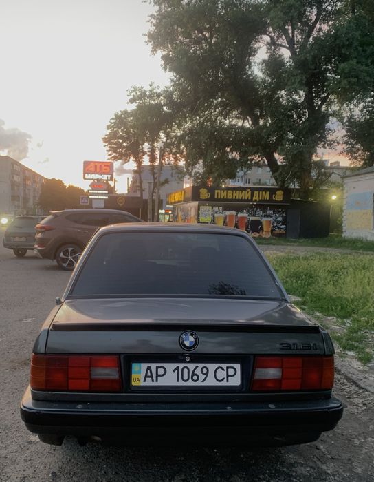 продам bmw e30 318