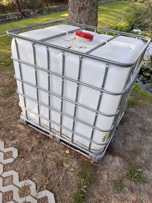 Kontener Mauser 1000 litrów