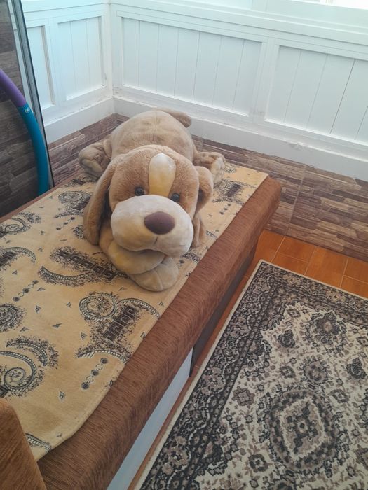 Cão Grande em peluche castanho