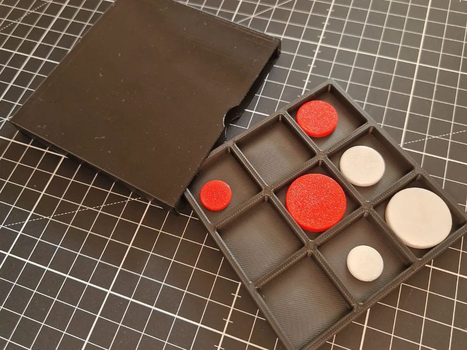 Advanced Portable Tic-Tac-Toe Game