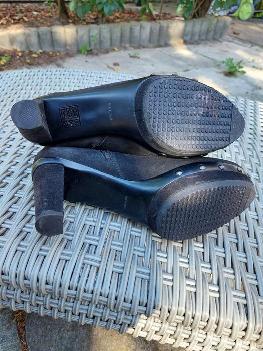 Kozaki Stuart Weitzman r. 41 używane