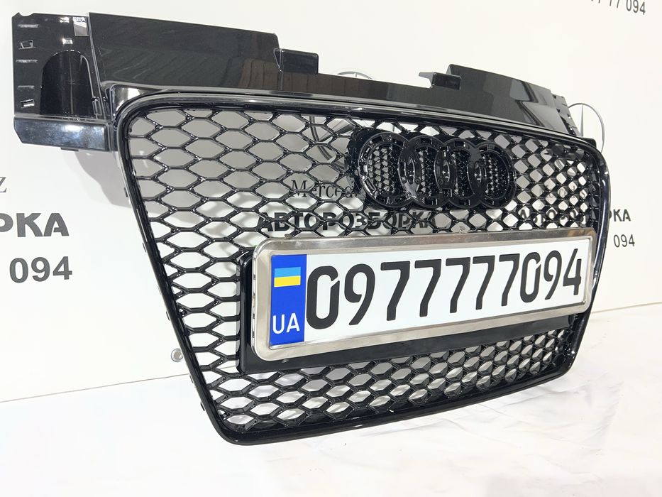 Решотка решетка радиатора решітка радіатора AUDI TTR 8J