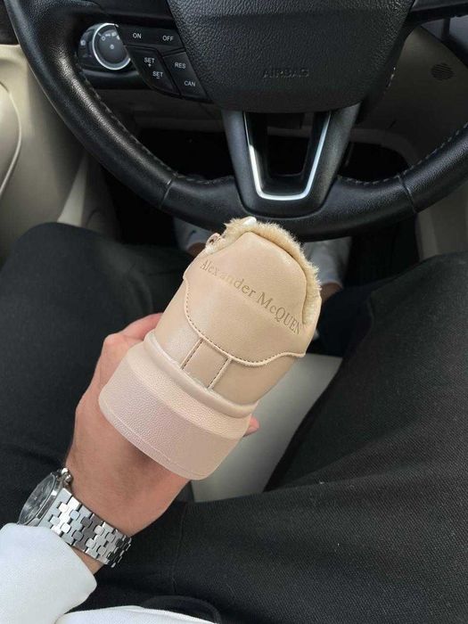 NEW Кросівки Alexander McQueen Metal Beige 40р 25.5см