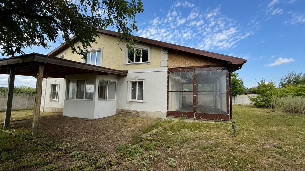 Продам будинок 208 м2, ділянка 25 соток