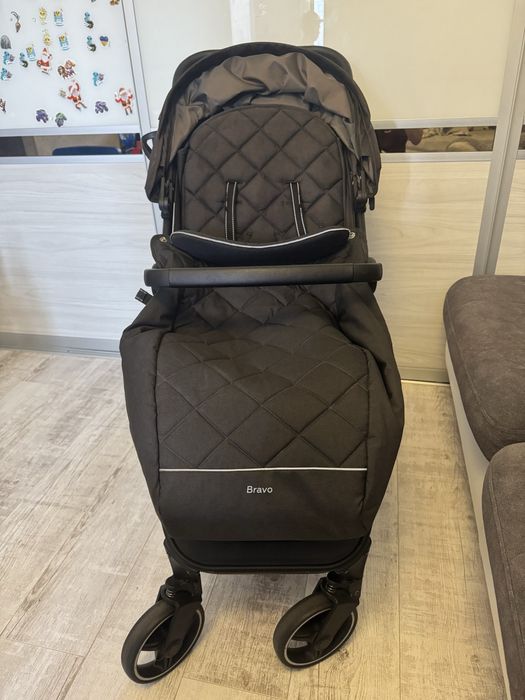 Коляска Carello