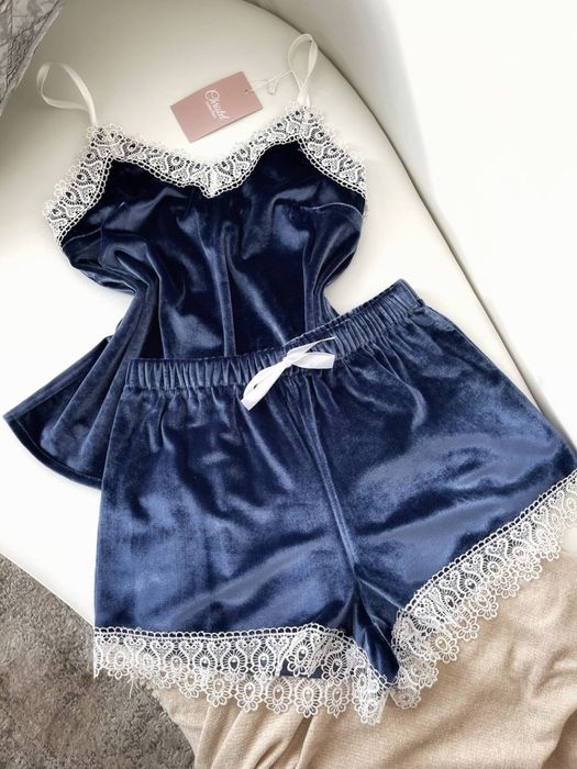 Бархатный - набор майка шорты плотное кружево