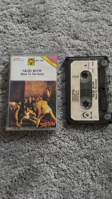 Kaseta Skid Row - Slave to the Grind MG Records
