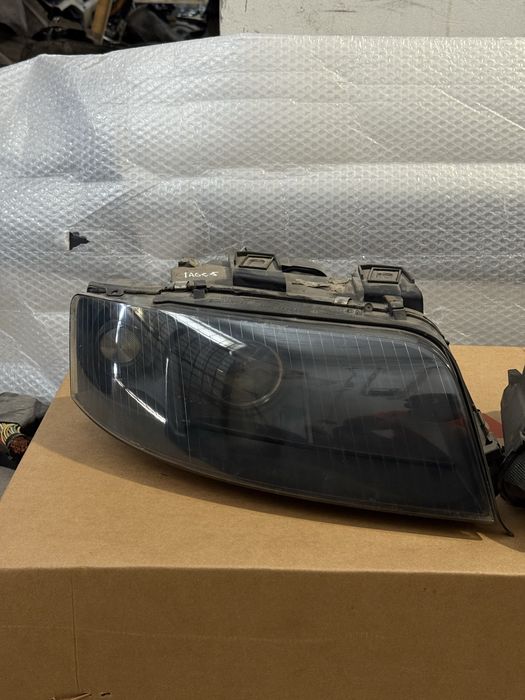 Фари Audi A6C5 рест