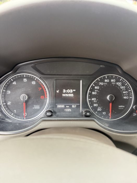 Audi q5 premium plus