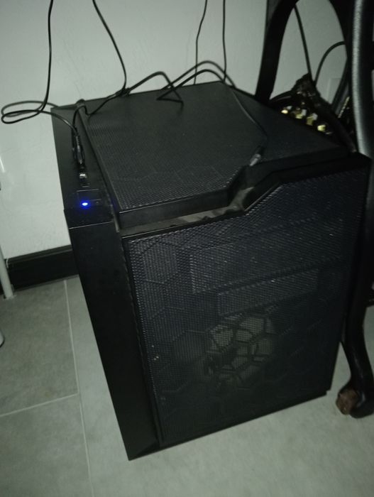 Komputer gamingowy MSI