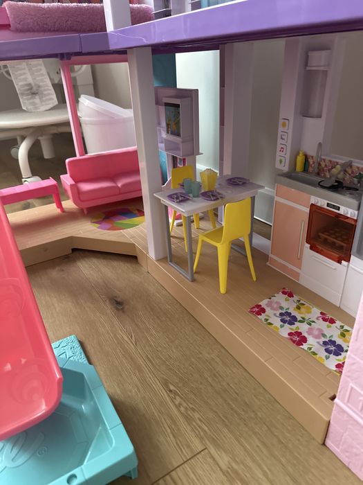 Barbie Dreamhouse