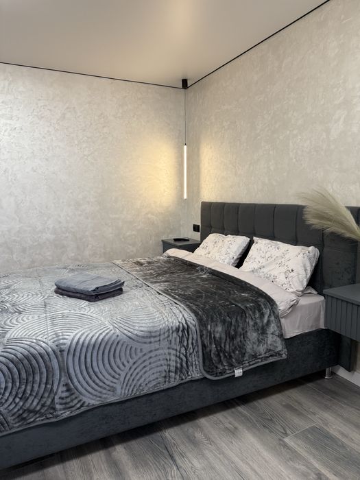 VIP 1 кімн. Погодинно, подобово на Славіна