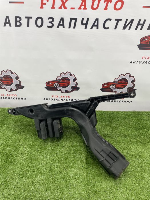 Патрубок повітряного фільтра Infiniti QX60 2.5hybrid