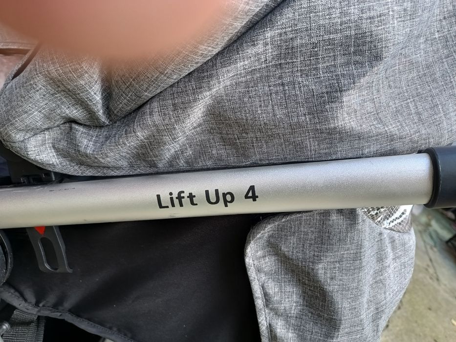 Hauck Lift Up 4- wózek -spacerówka