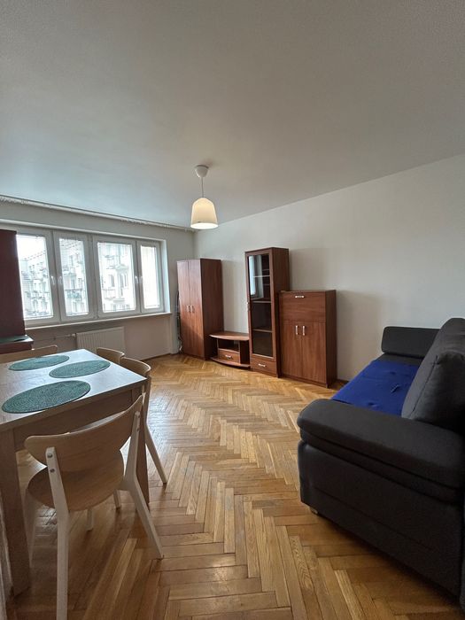 OCHOTA / blisko Uniwersytetu Medycznego / 2 POKOJE-balkon z widokiem na park - Więcej