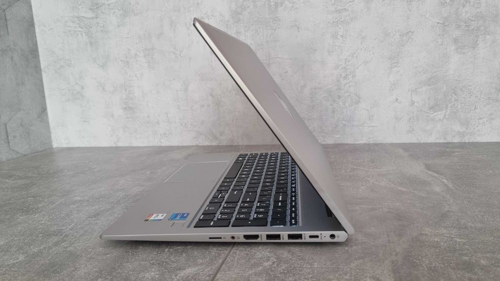 ТОП | ІГРОВИЙ HP 450 G8 2023 р  I5 - 1135G7  DDR4 - 16 SSD M2 NVMe 512