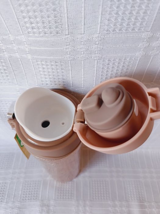 Kubek termiczny, nowy, dla dzieci