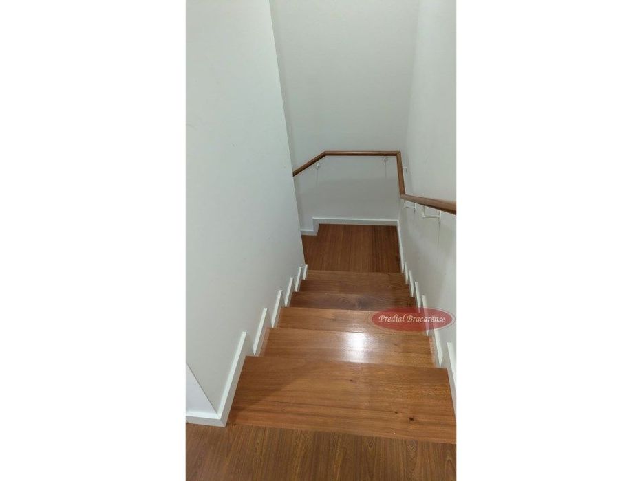 Apartamento T3 duplex no centro da cidade.