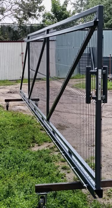 Brama przesuwna panelowa PRODUCENT 140x400cm - 4100zł komplet!