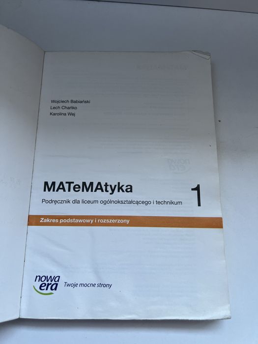 Matematyka 1, Zakres podstawowy i rozszerzony