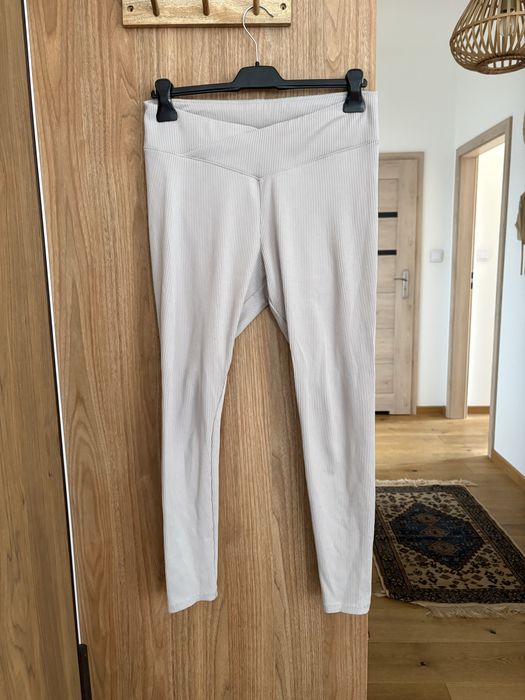 prążkowane leginsy h&m L