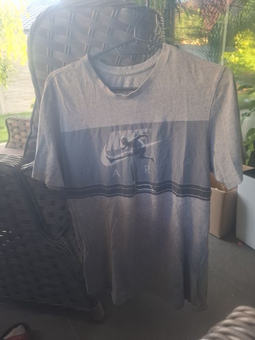 T-shirt NIKE rozmiar M