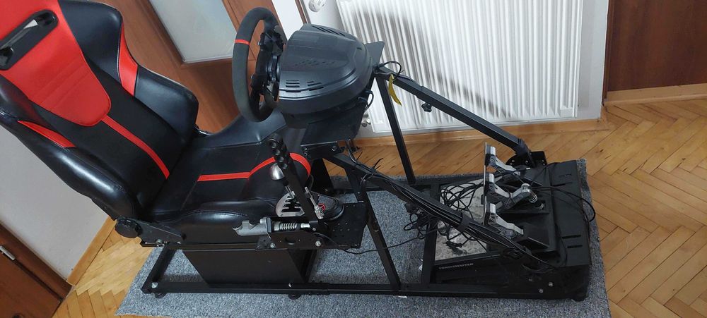 simrig kokpit do simracingu