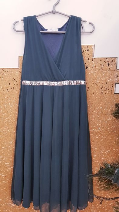 Стильное красивое платье нарядное платьице сарафан плаття сукня модна