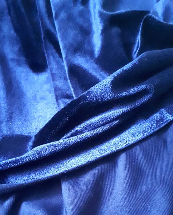 piękny aksamit kupon materiału 320/300 cm granatowy