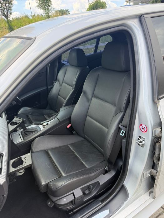 BMW E60 E61 Fotele Sporty Skóra Czarna Komplet Tapicerka M Pakiet
