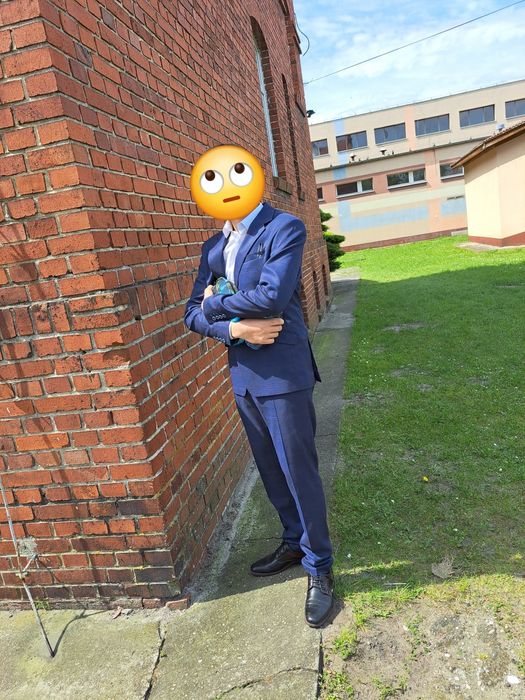 Garnitur młodzieżowy