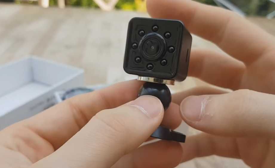 Мини камера видеонаблюдения sq13 без проводная аккумуляторная