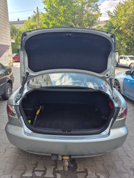 Авто Mazda 6 GG 2004