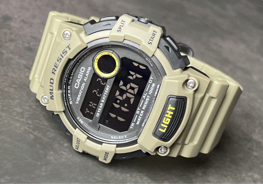 Годинник Casio TRT-110H-5B новий оригінал захист від бруду 10ATM койот