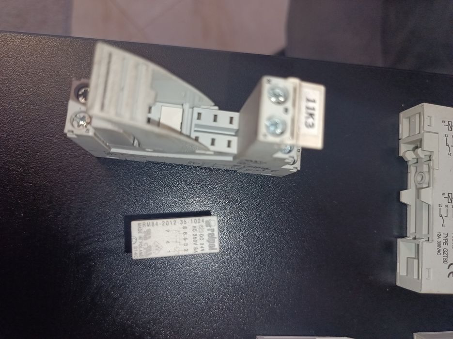 Przekaźnik RELPOL type GZT80 12A 300VAC