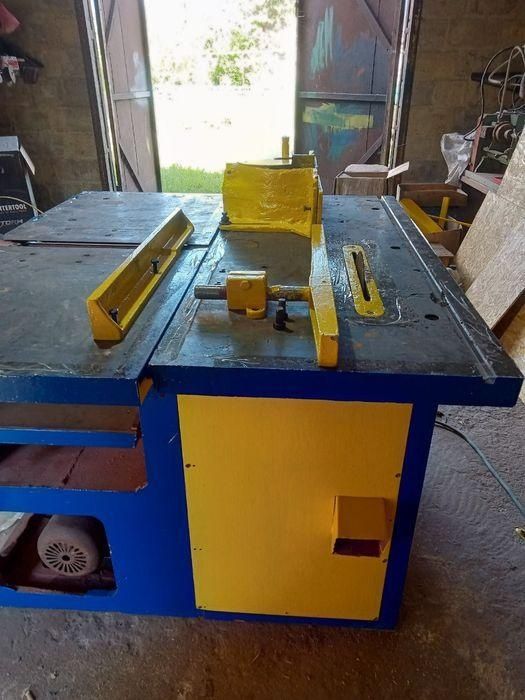 Продам Станок универсальный деревообрабатывающий к40 м1