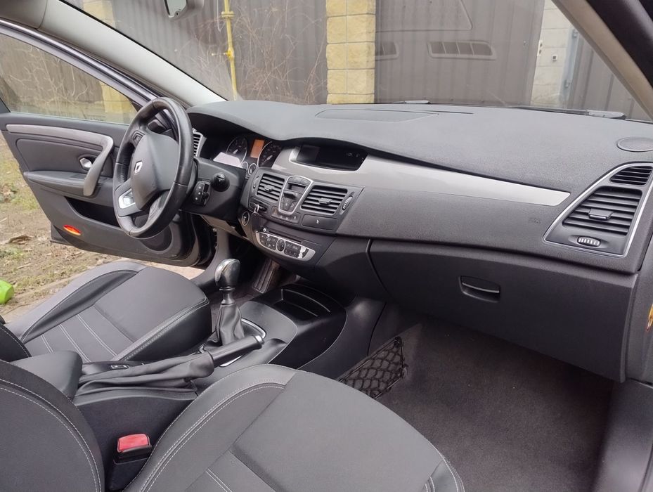 Продам авто Renault Laguna 1.5 дизель / Рено Лагуна