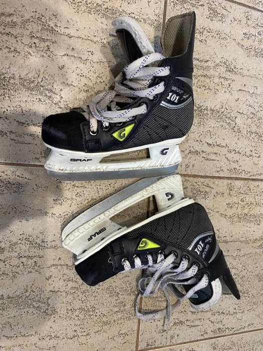 Коньки хоккейные 30