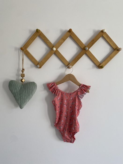 Kostium kąpielowy next koralowy 80 drobne kwiatki falbanki