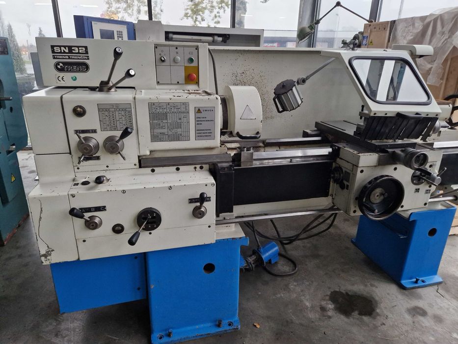Tokarka SN 32 x 750