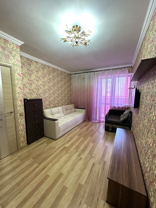 Оренда теплої 1 кімнатної квартири ЖК Петрівський квартал