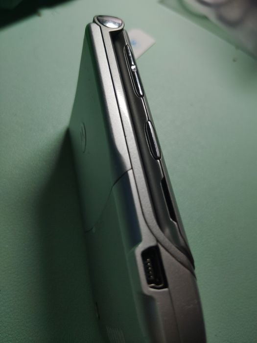 Poszukiwana Motorola Razer V3