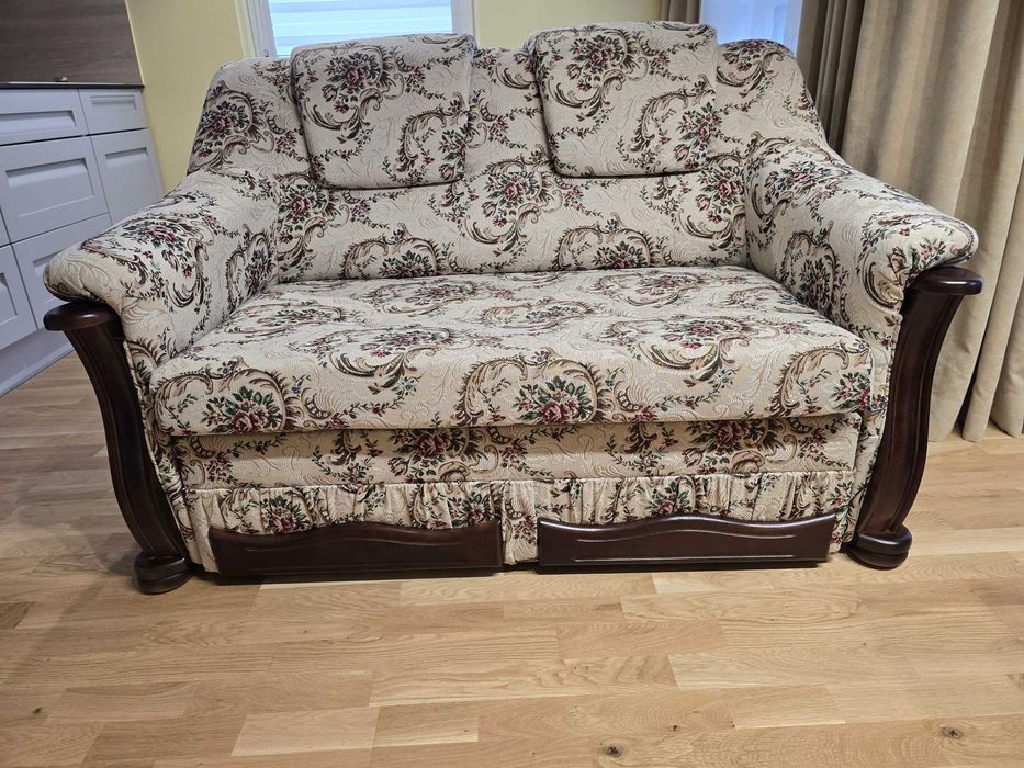 sofa vintage - meble na sprzedaż - Dom i Ogród | OLX