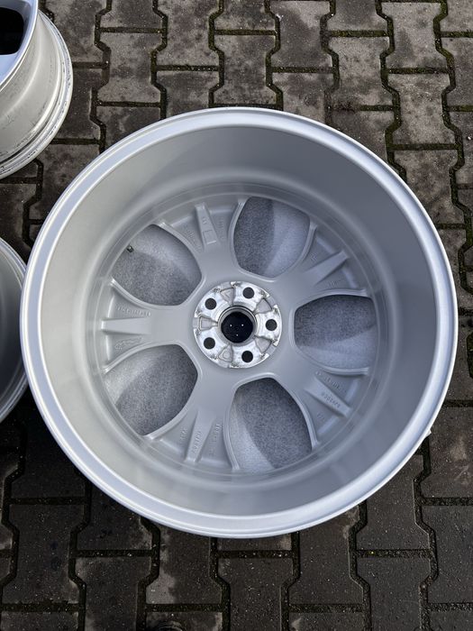 5/108 R20 Jaguar E Pace , I Pace / Range Rover Evoque