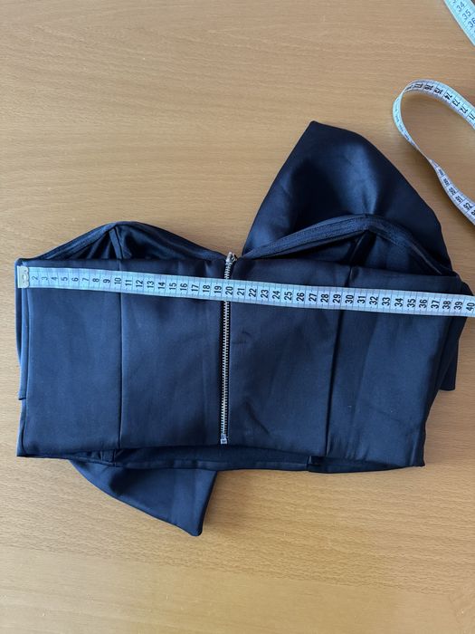 Жіночій топ. Розмір 12