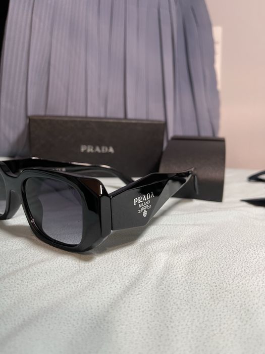 Okulary prada oryginalne nowe przeciwsloneczne sunglasses