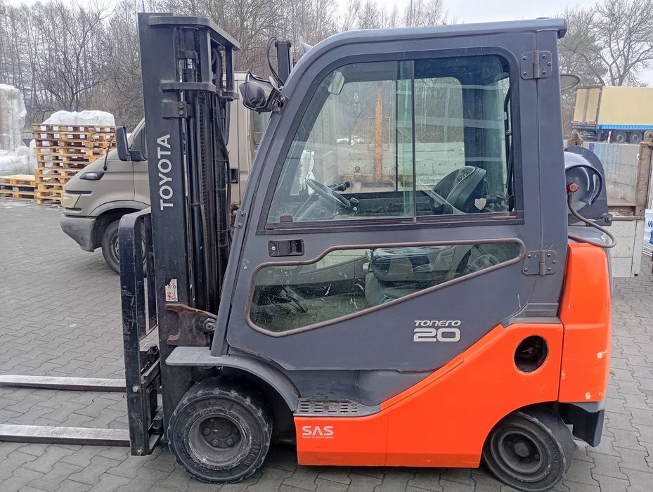 Toyota 8FGKF20  Niski przebieg