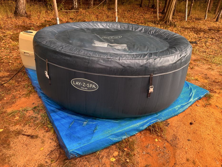 Jacuzzi ogrodowe / Dmuchane / Lay-z-spa
