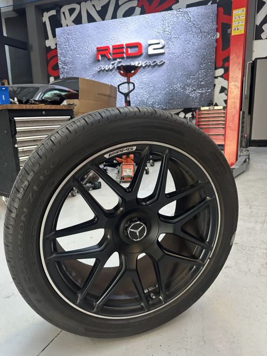 Mercedes AMG G63 R22